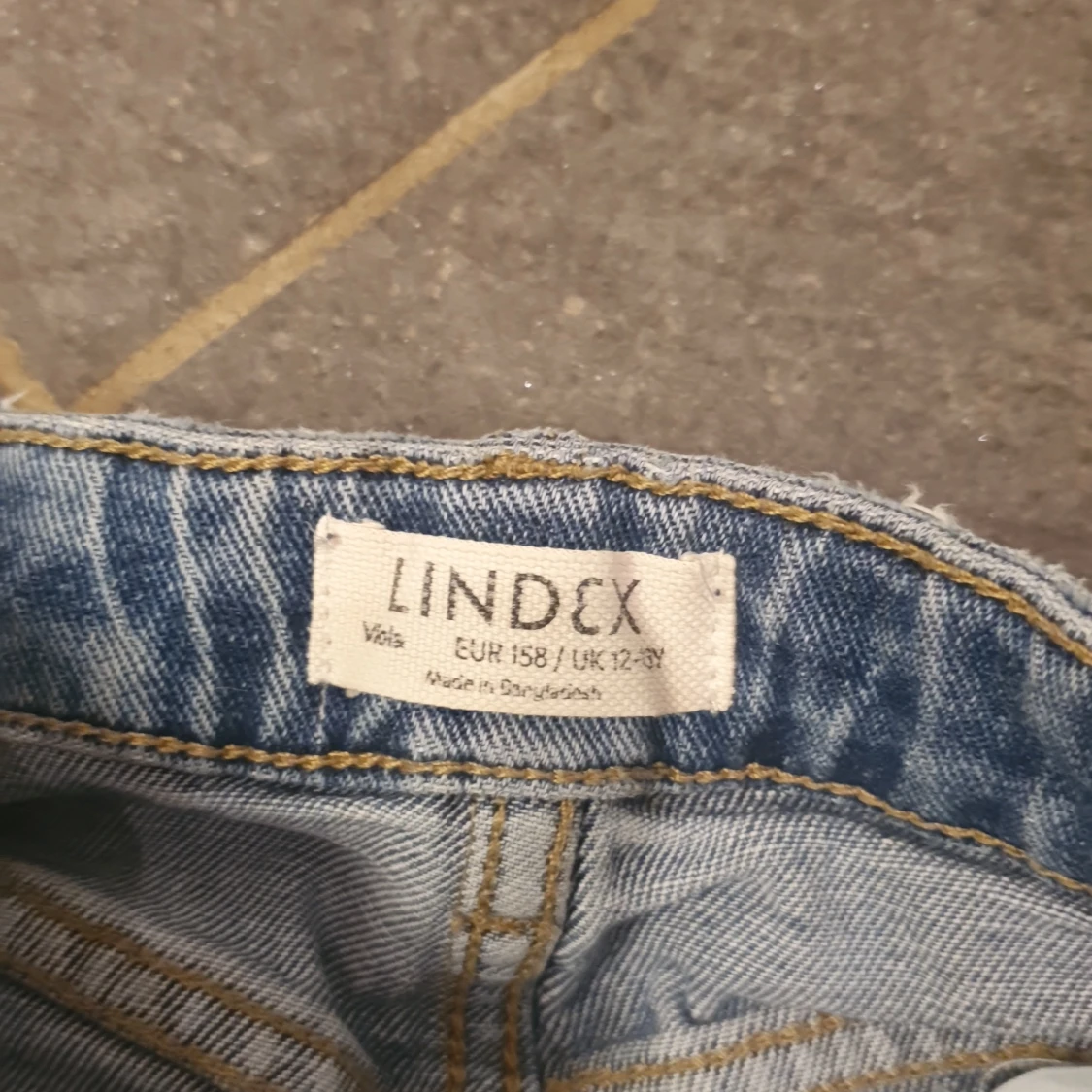 Blå jeansbyxor från Lindex - 1