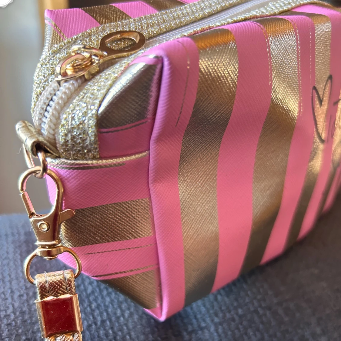 Necessär från VS! - 1