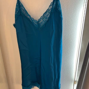 Intimisimi nattlinne  - Aldrig använt prislappen är kvar 