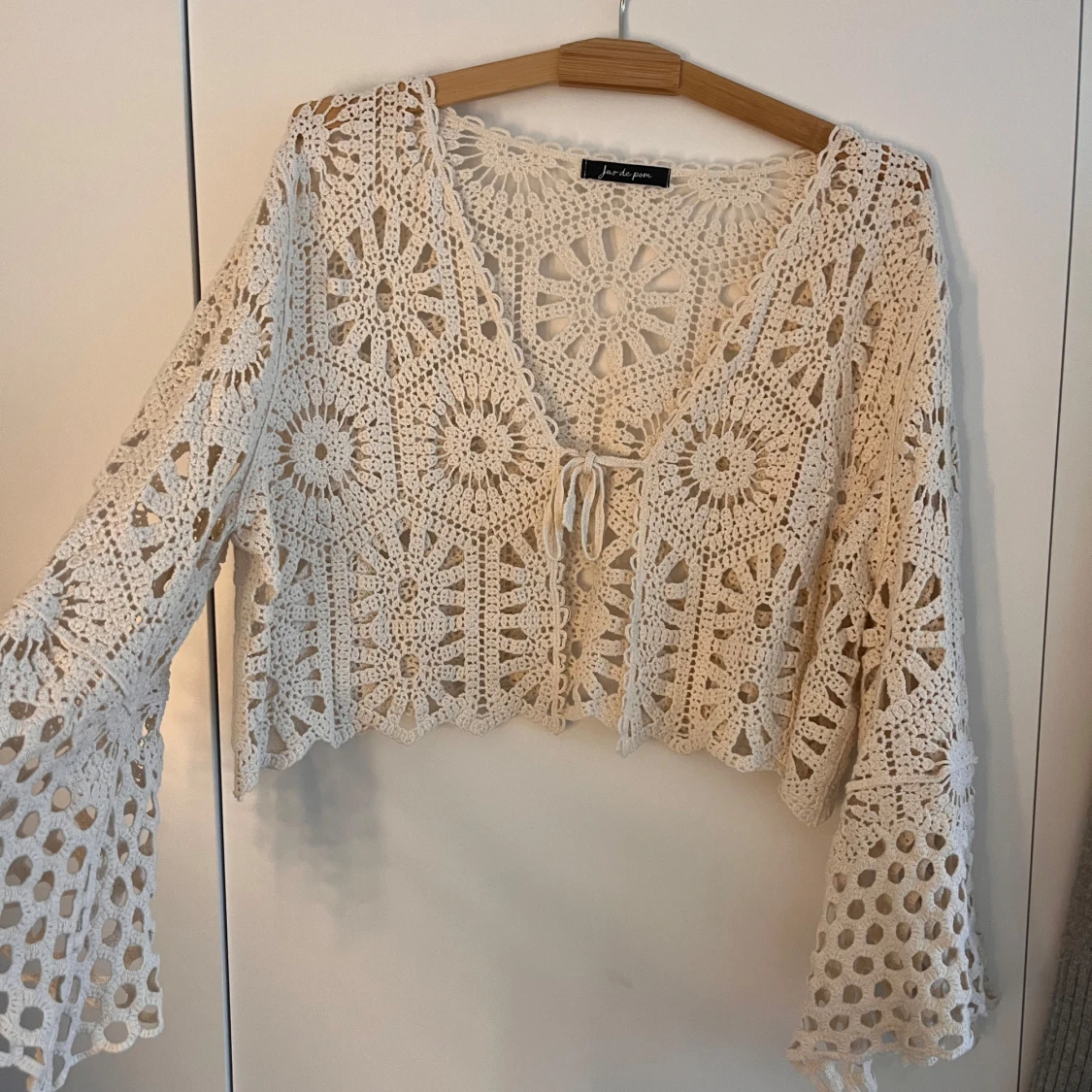 Fin beige spetskofta/bolero - 1