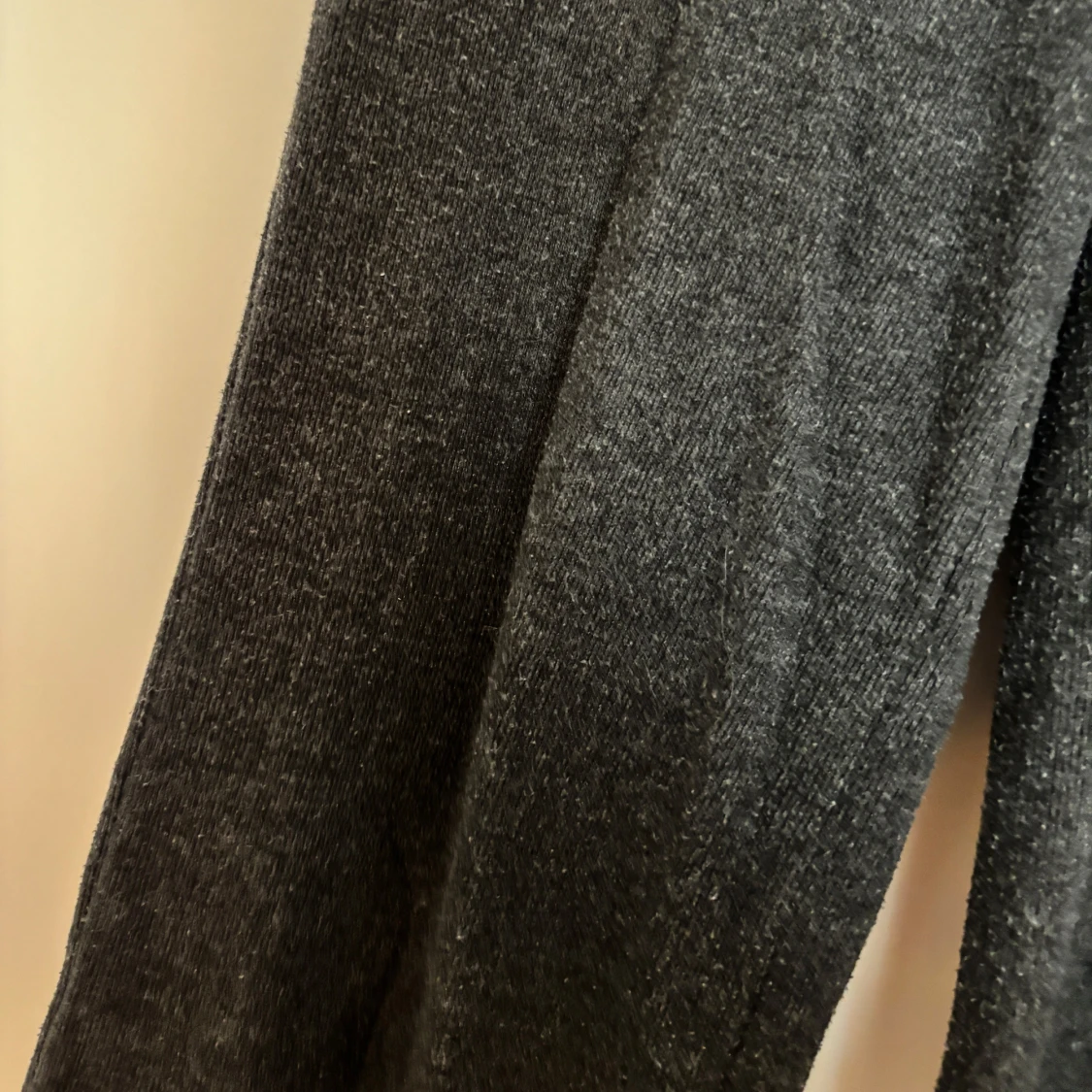 Mörkgrå stickade byxor från Zara - 2