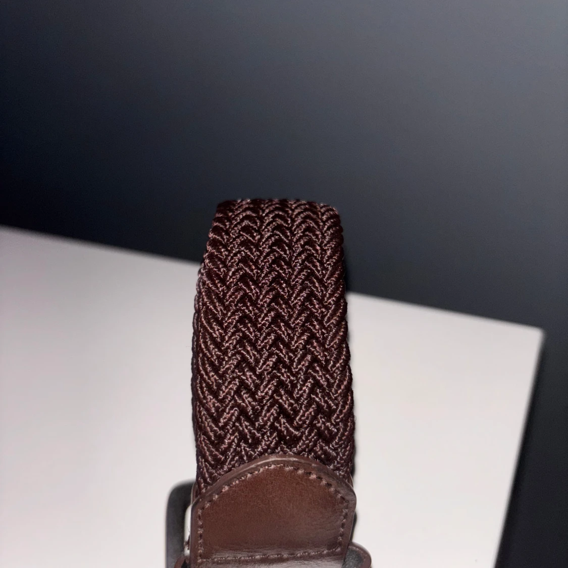 Brunt flätat bälte  - 1