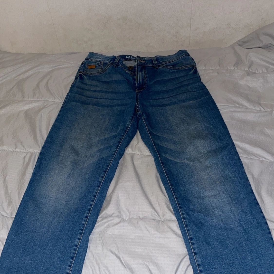 Baggy jeans från LAB Industries