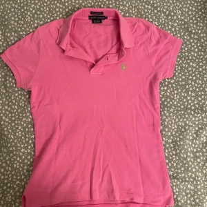 Polo Ralph Lauren pike - Knappt använd och inga skador🌟