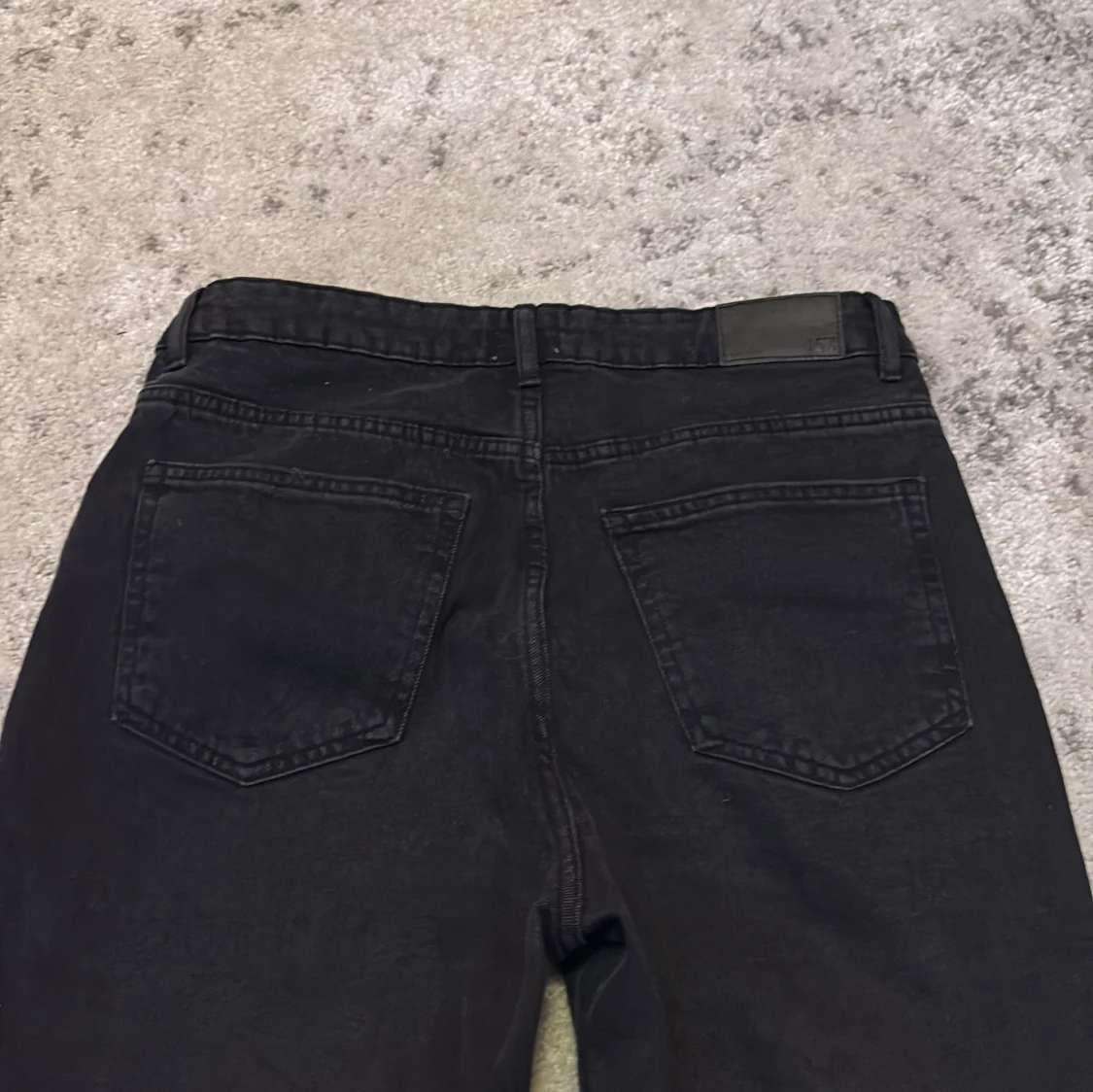 Svarta jeansbyxor från 157, storlek M  - 2