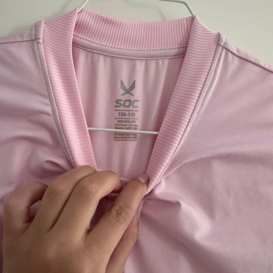 Ljusrosa croppad topp från SOC - 2