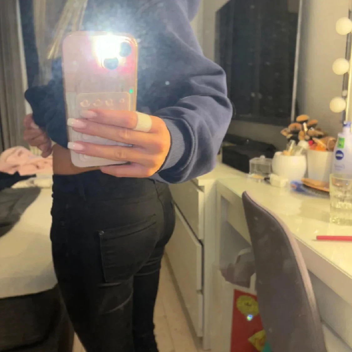 Svarta lågmidjade bootcut-byxor från ONLY - 1