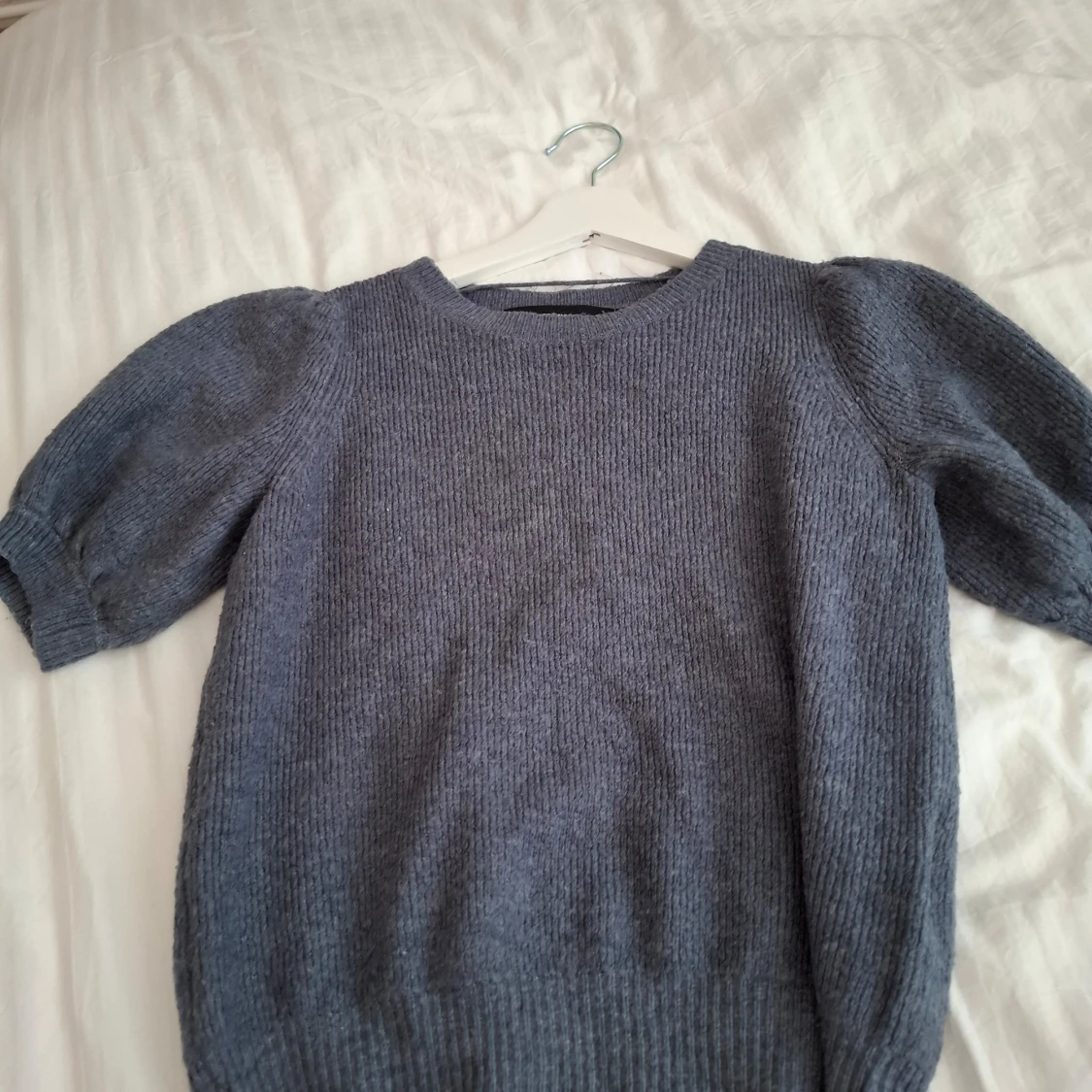 Grå stickad tröja från Vero Moda - 1