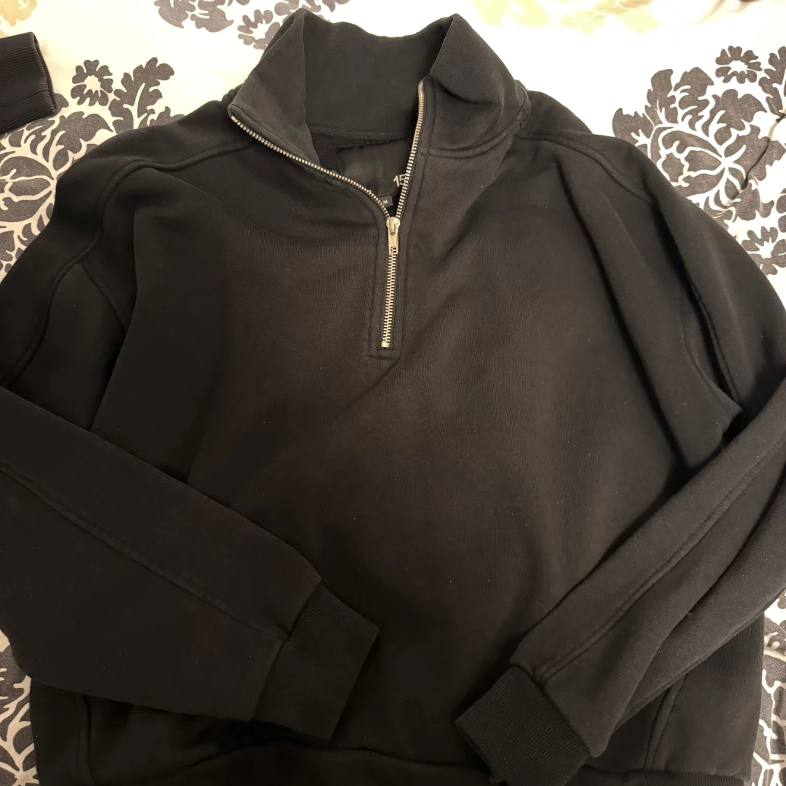 Svart halvzip sweatshirt från lager 157