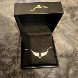 Zadig och Voltaire liknande halsband i silver  - Silver halsband 