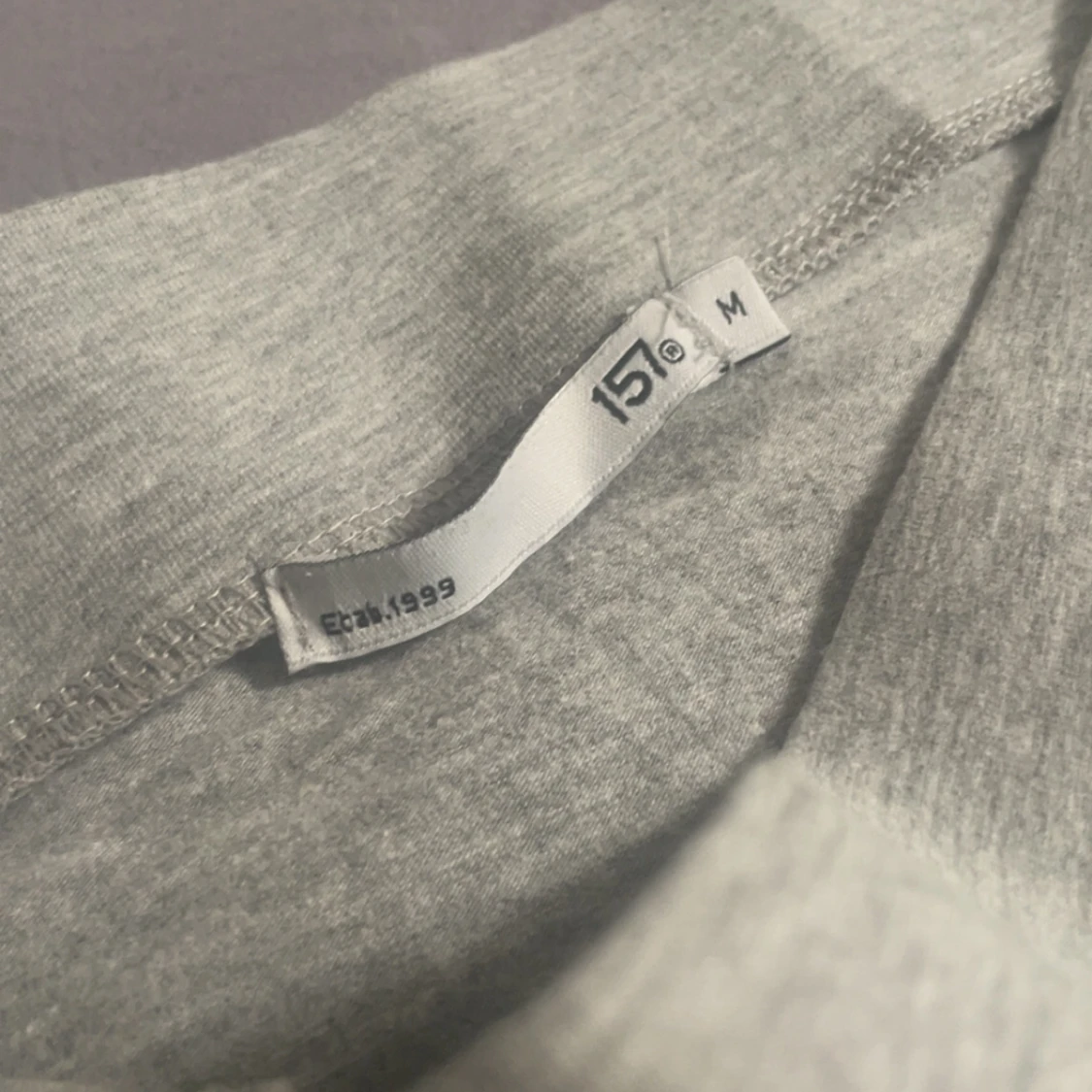 Grå tight kortkjol från 157 - 2