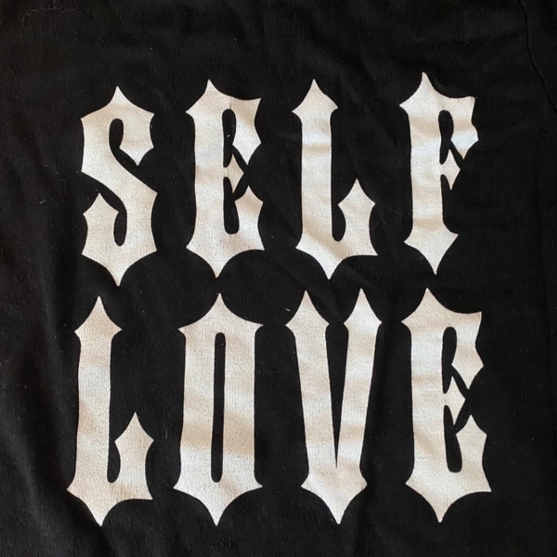 Svart långärmad tröja SELF LOVE - 1