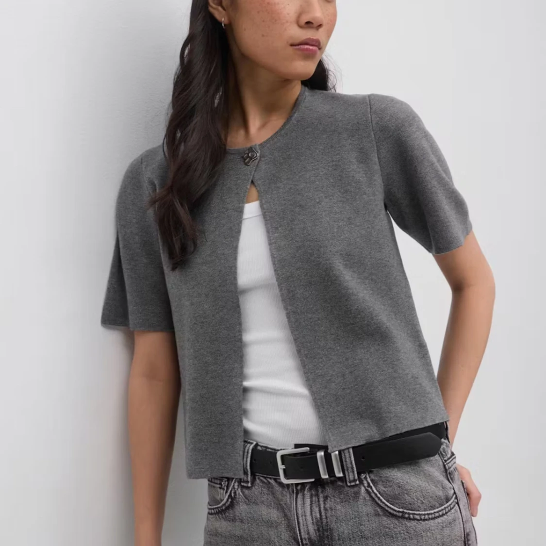 grå kofta från Gina  - 1