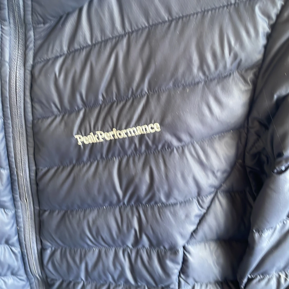 Mörkblå dunjacka Peak Performance M - 1