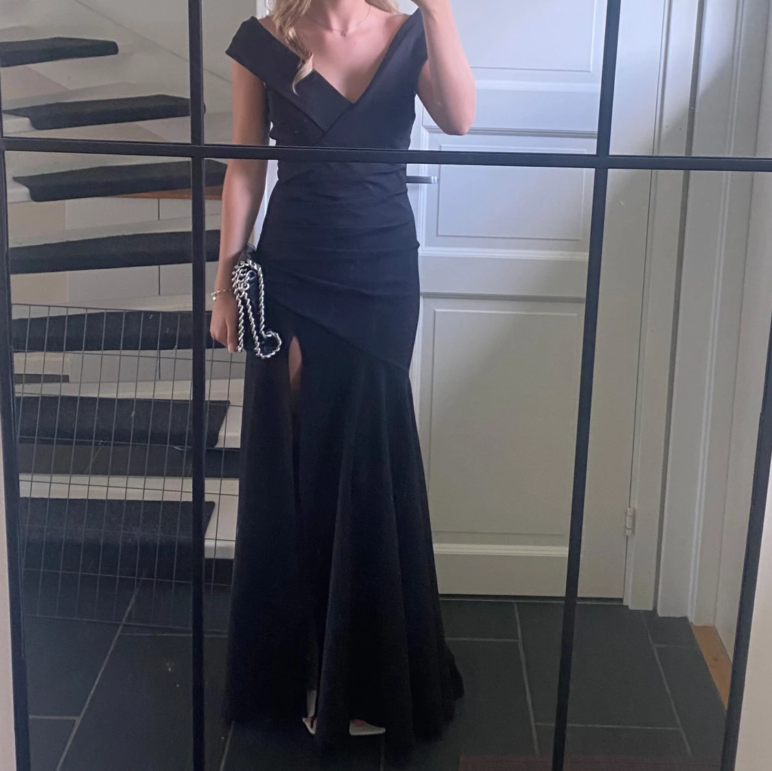 Svart långklänning från Goddiva - 1