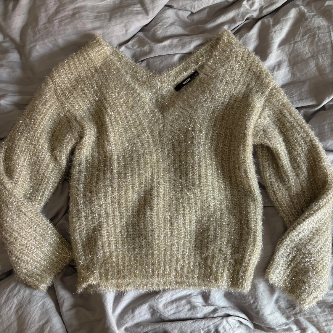 Glittrig beige stickad tröja Bik Bok - 1