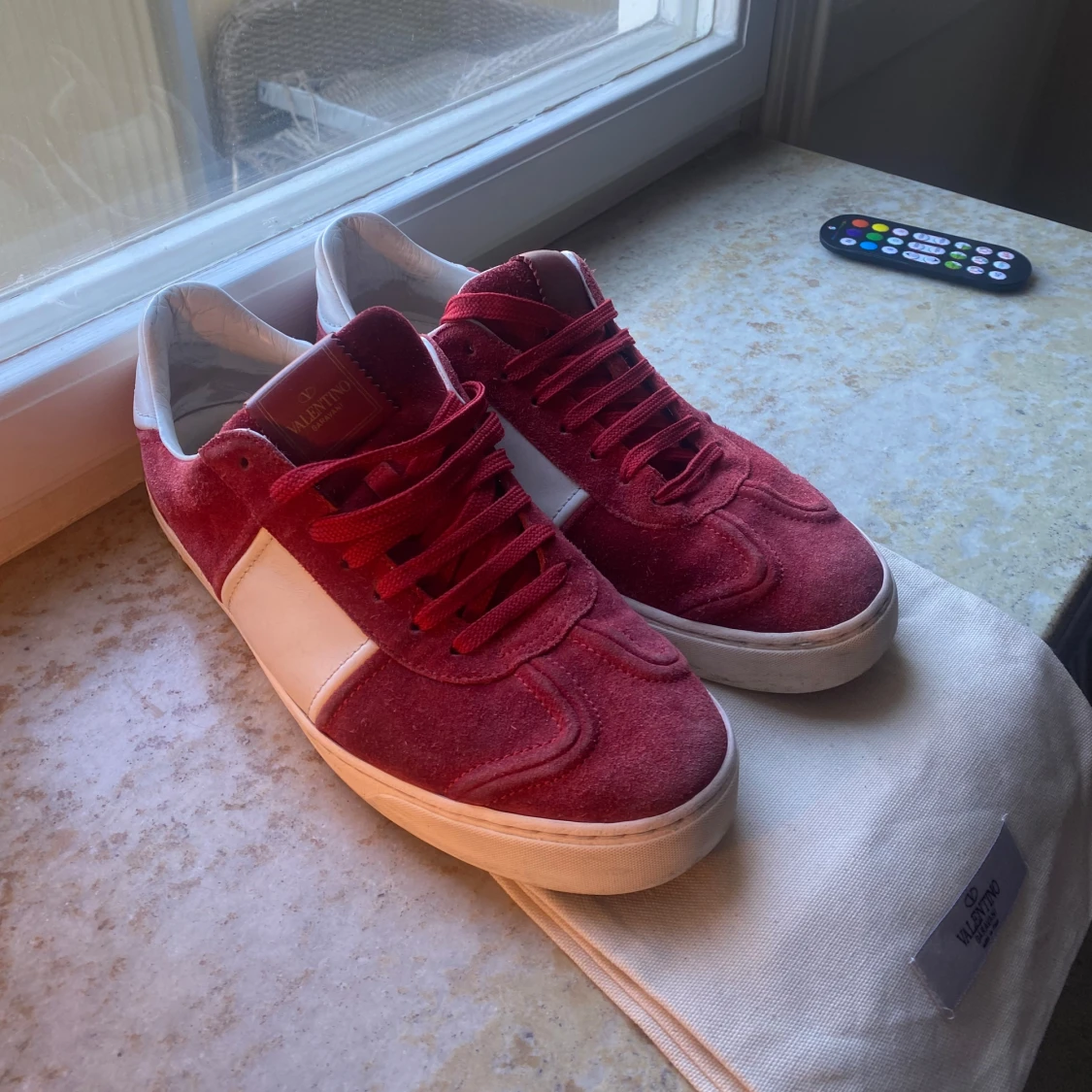 Valentino Flycrew röda mockasneakers - 2