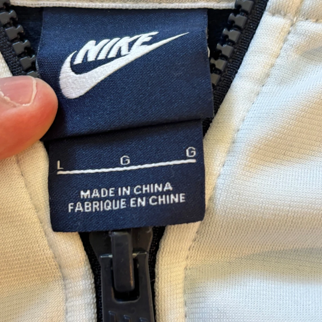 Nike vindjacka i marinblå och vit - 1