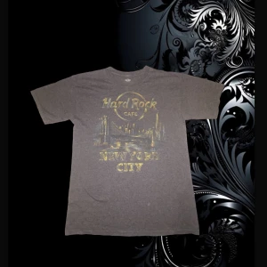 Vintage Hardrock tee - vintage hard rock café tee