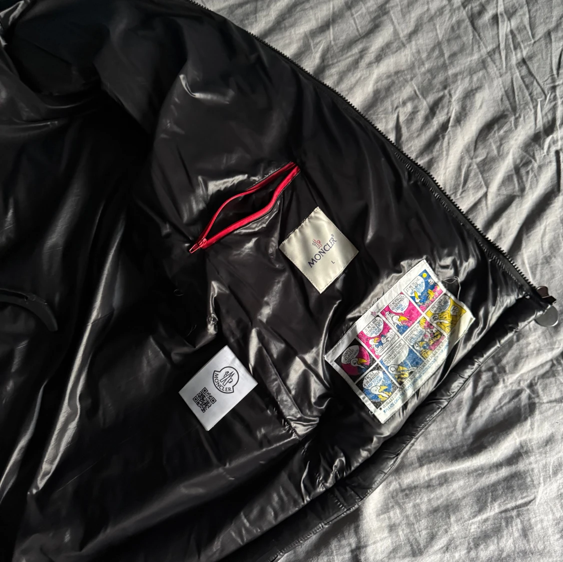 Svart dunväst från Moncler - 3