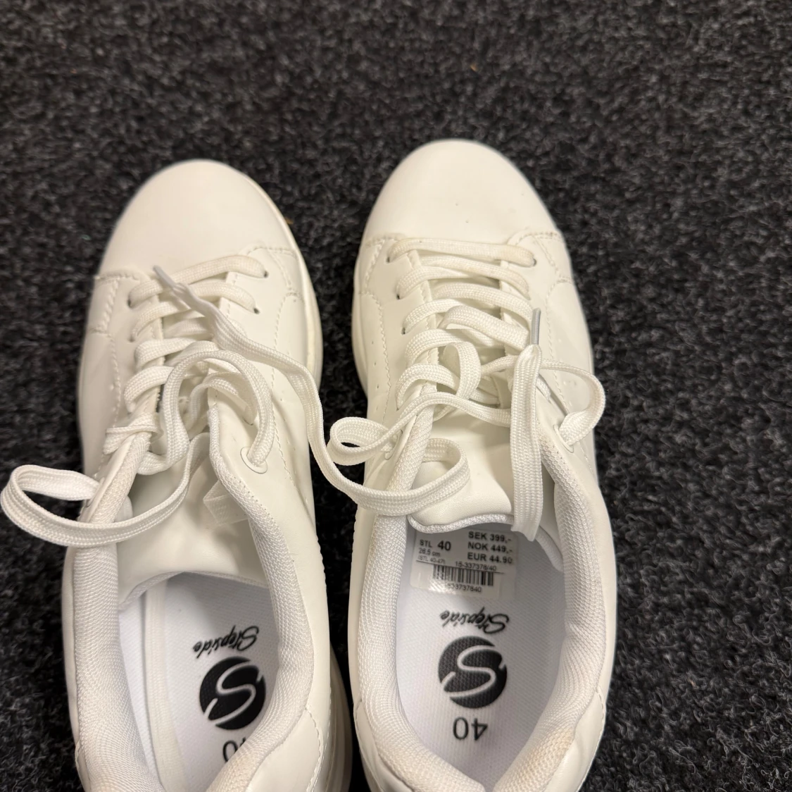 Vita sneakers från Sprox, storlek 40 - 1