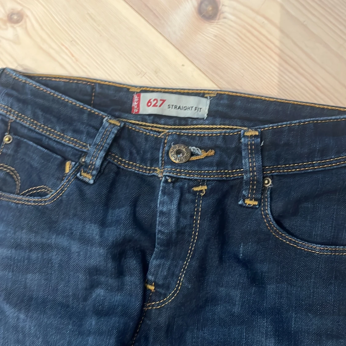 Bootcut Levis jeans - 93