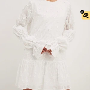 Nakd klänning  - Väldigt fin klänning från NAKD, som ny! Strl 36