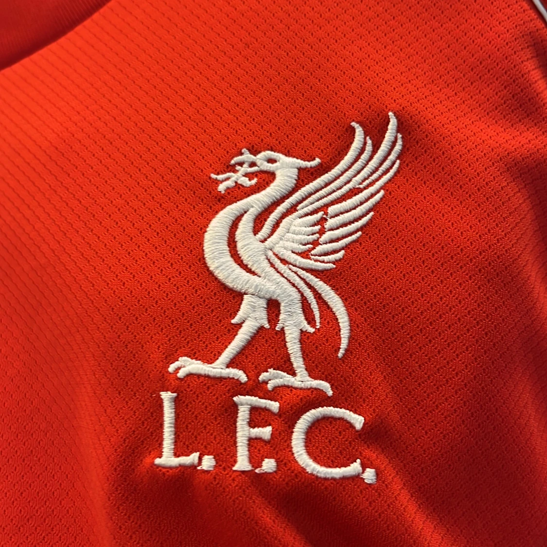Liverpool fotbollströja - 2