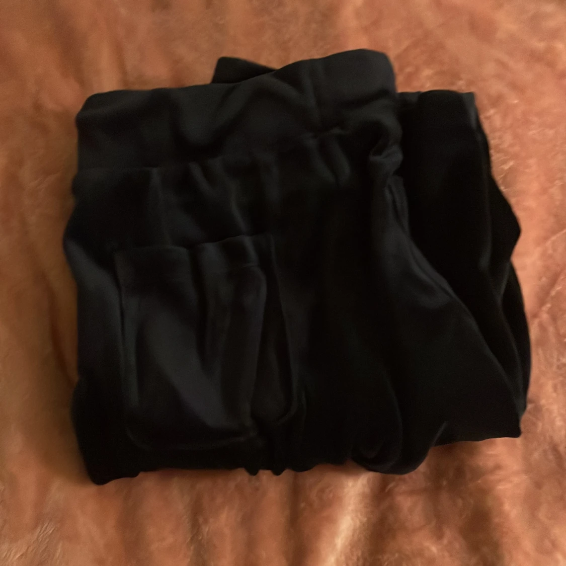 Svarta byxor med vida ben - 1