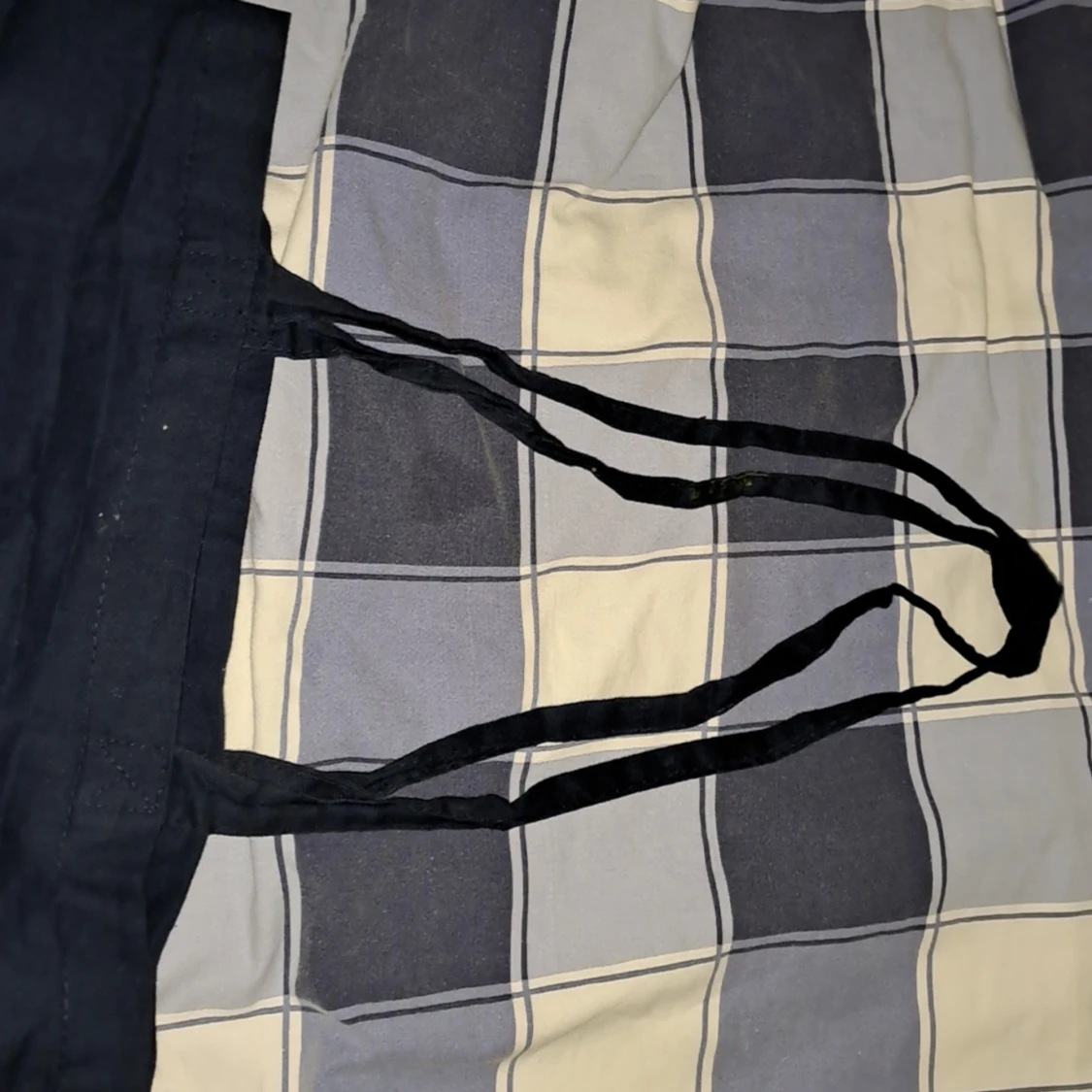 Svart shoppingväska med tryck - 1