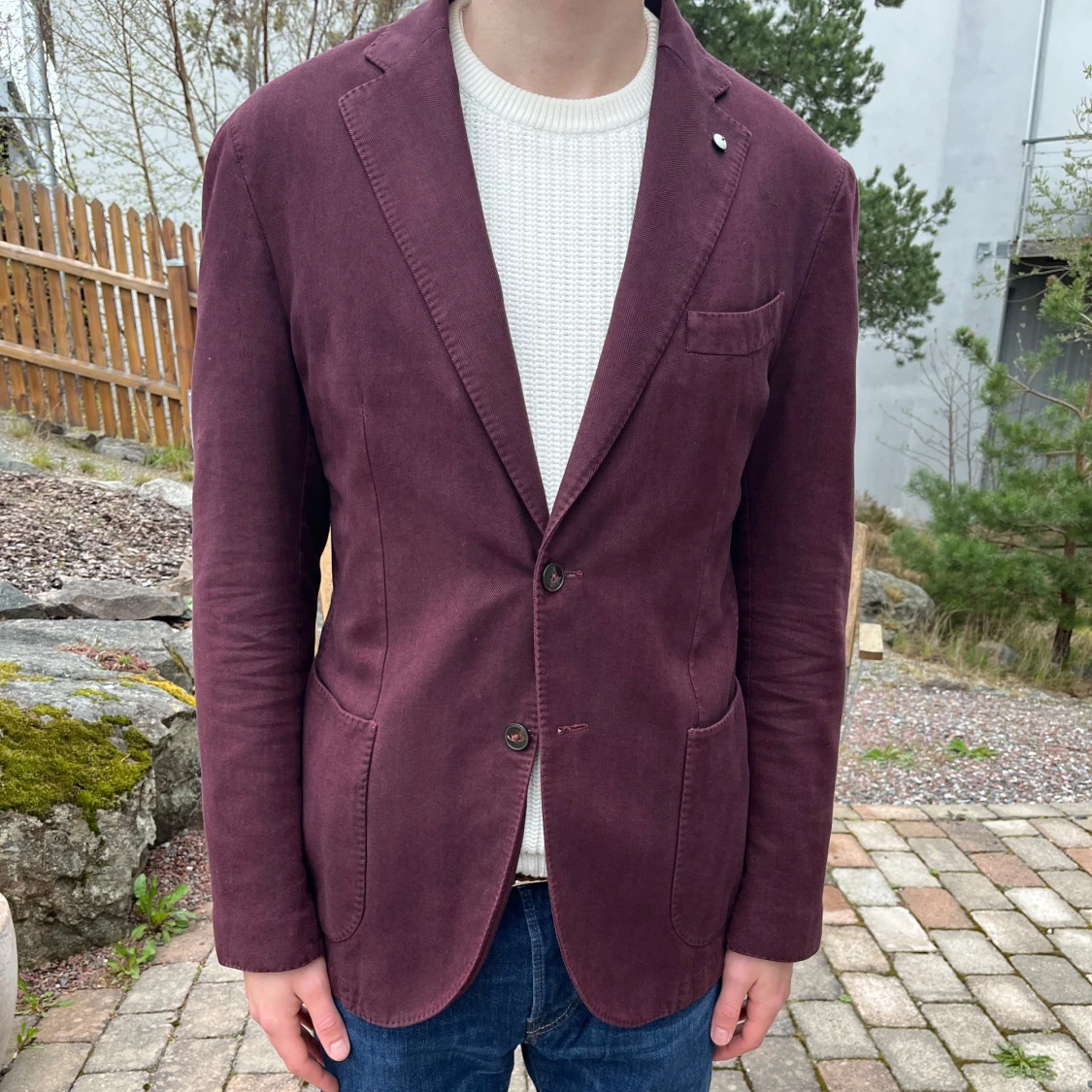 L.B.M. 1911 - Vinröd kavaj