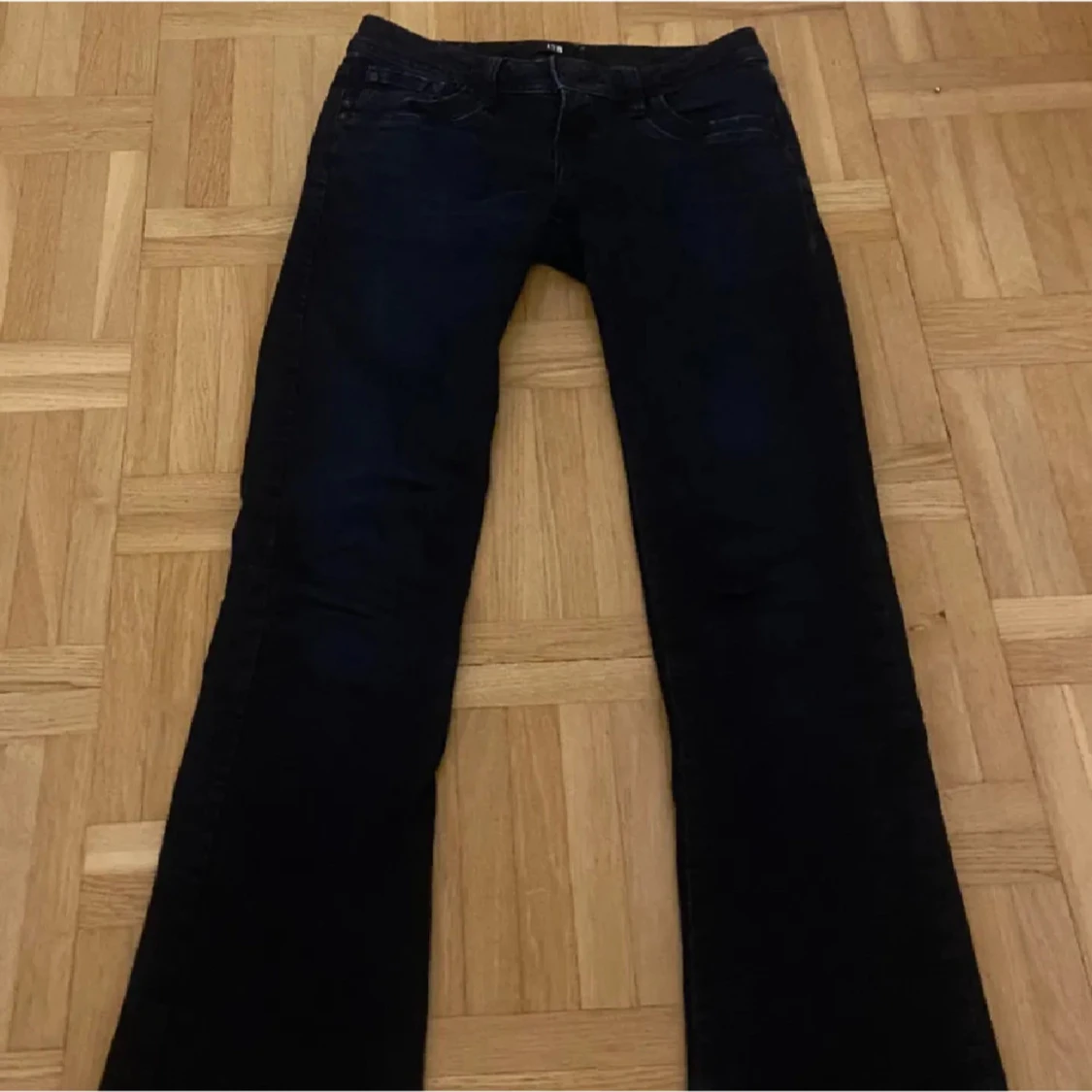 Svarta bootcut jeans från LTB - 2