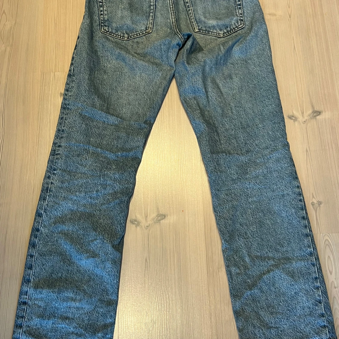 Blå raka Zara jeans  - 1