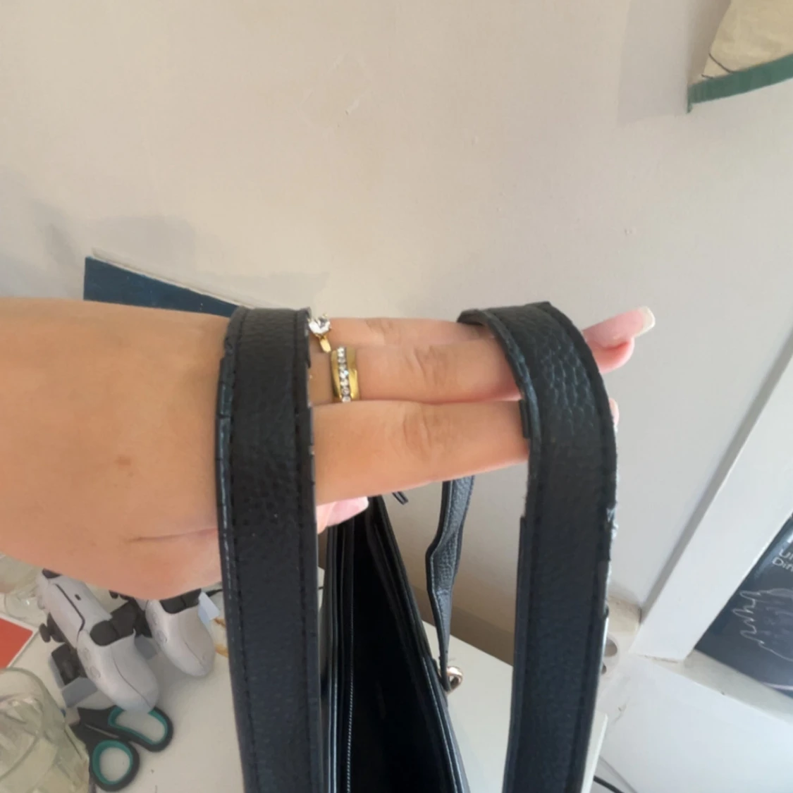 Svart axelväska från Anna Field - 4