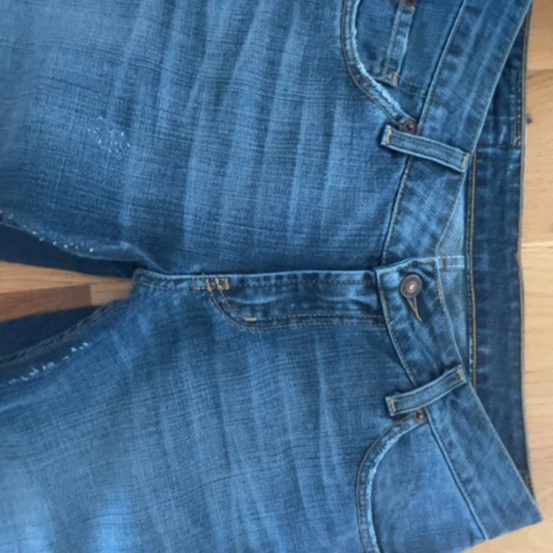 lowwaisted jeans - 1