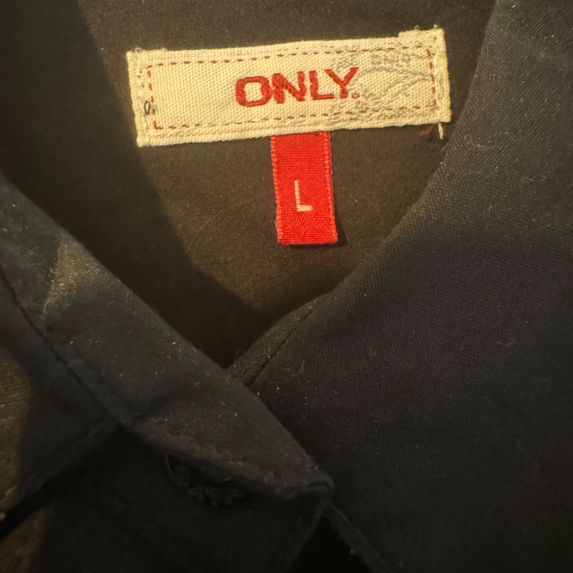 Svart skjorta från ONLY - 1