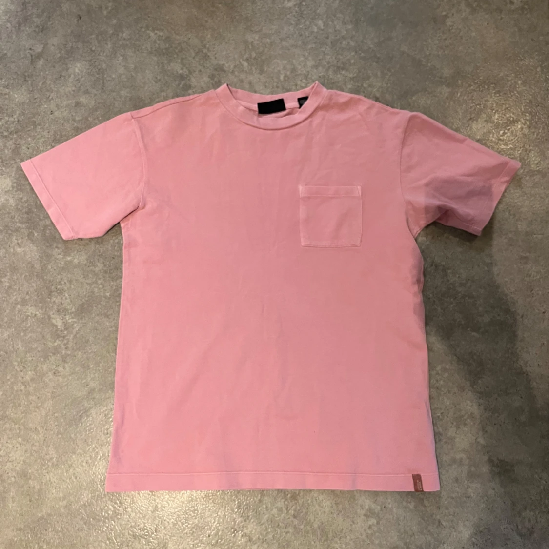 Rosa t-shirt från Scotch & Soda