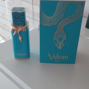 French Avenue Vulcan Feu - Nästan full