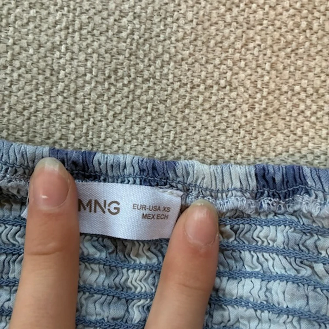 Blåvit kortkjol från MNG med snörning - 2