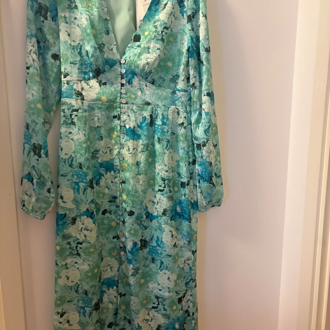 Blommig långklänning från Adoore - 1