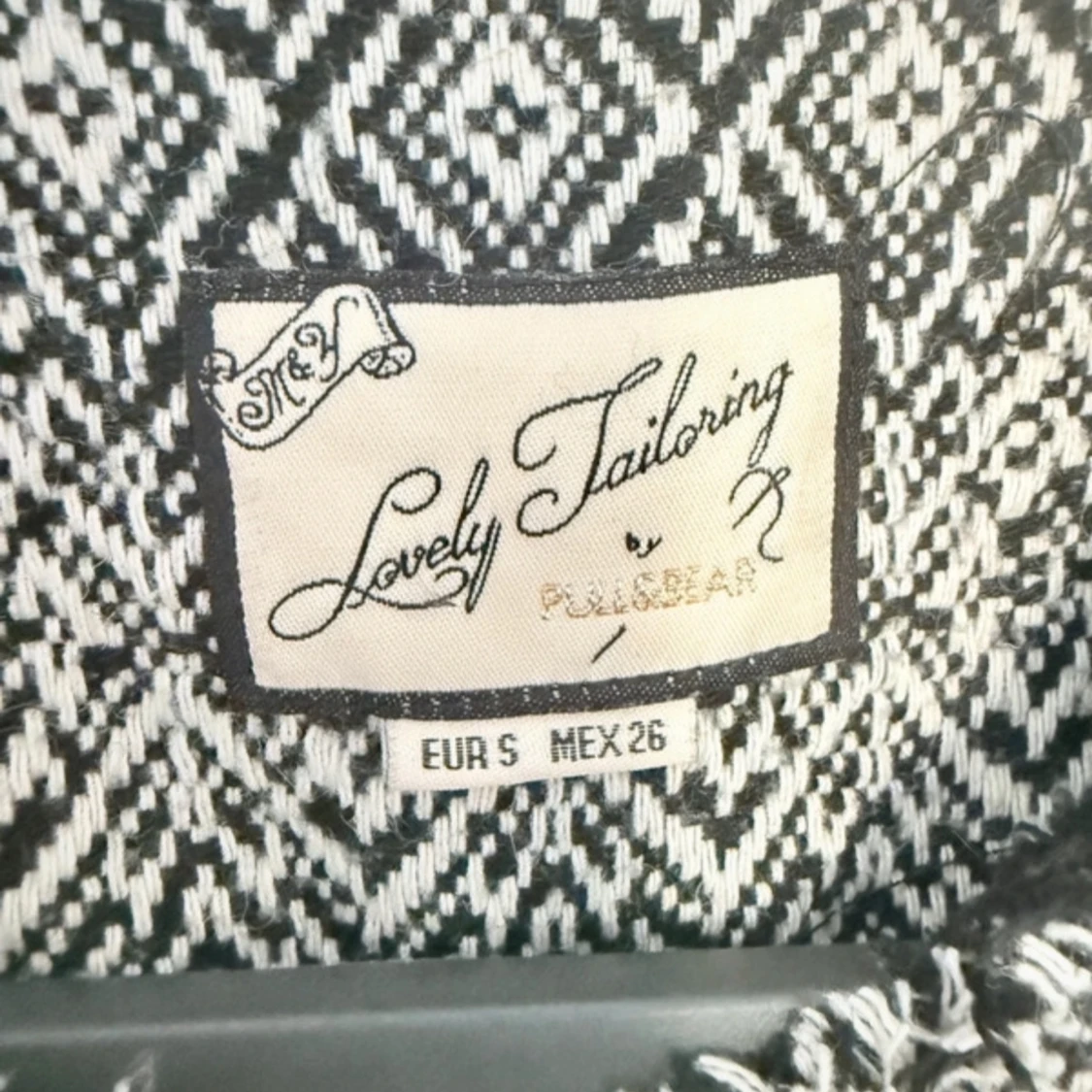 Svartvit mönstrad jacka från La Redoute - 4