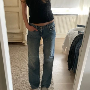 Lågmidjade jeans - Supersnygga lågmidjade vida jeans 