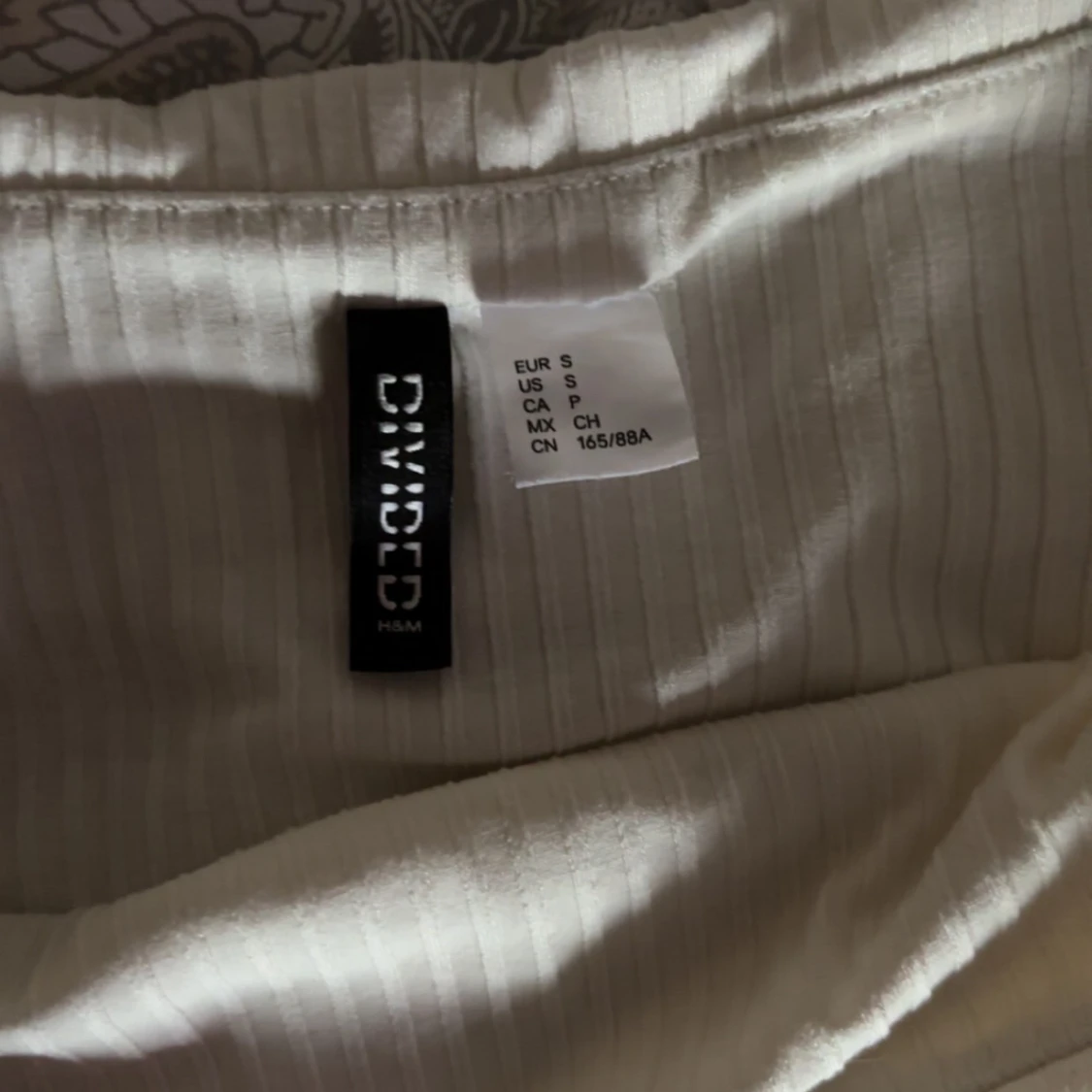 vit offshoulder topp från H&M - 1