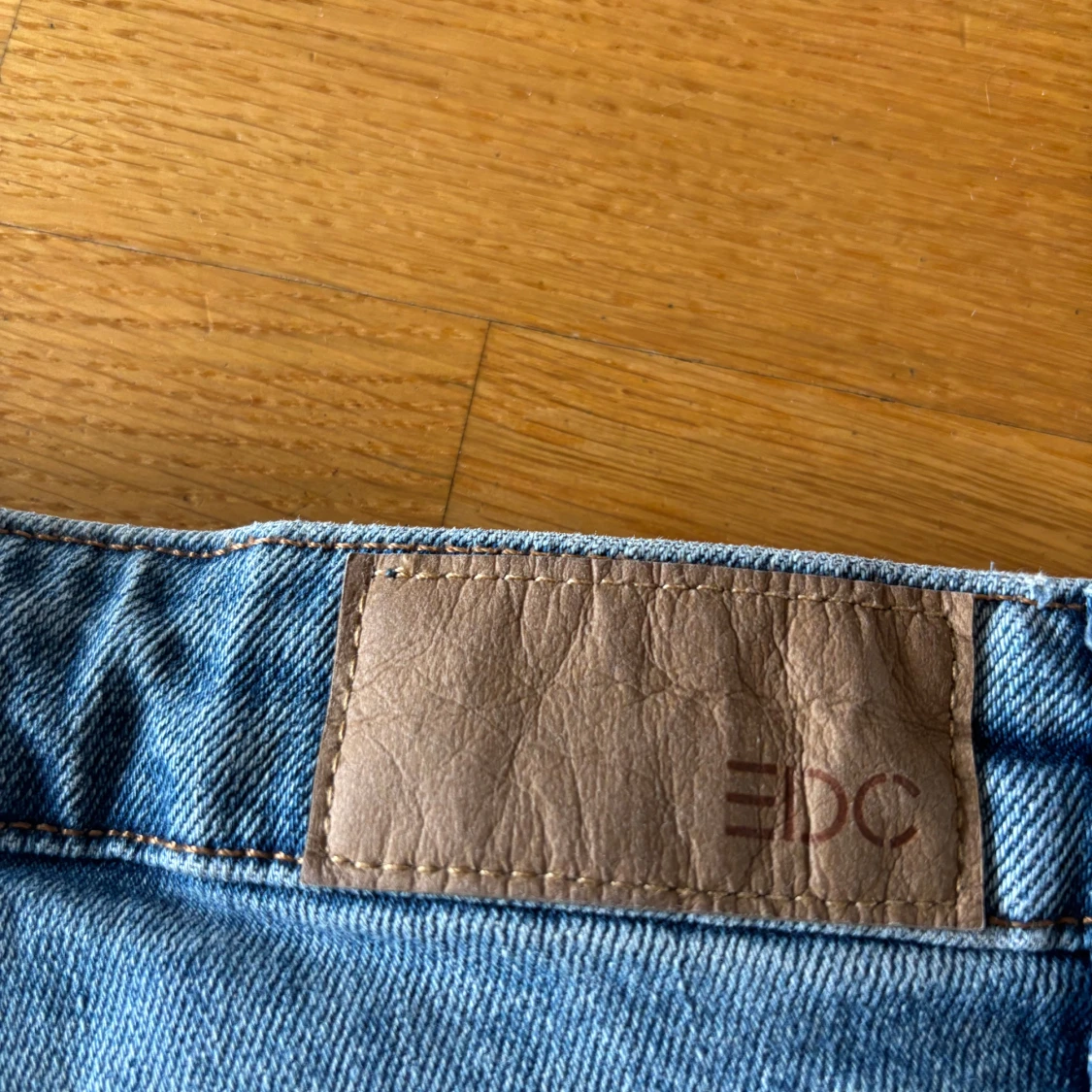  blåa high waist jeans - 4