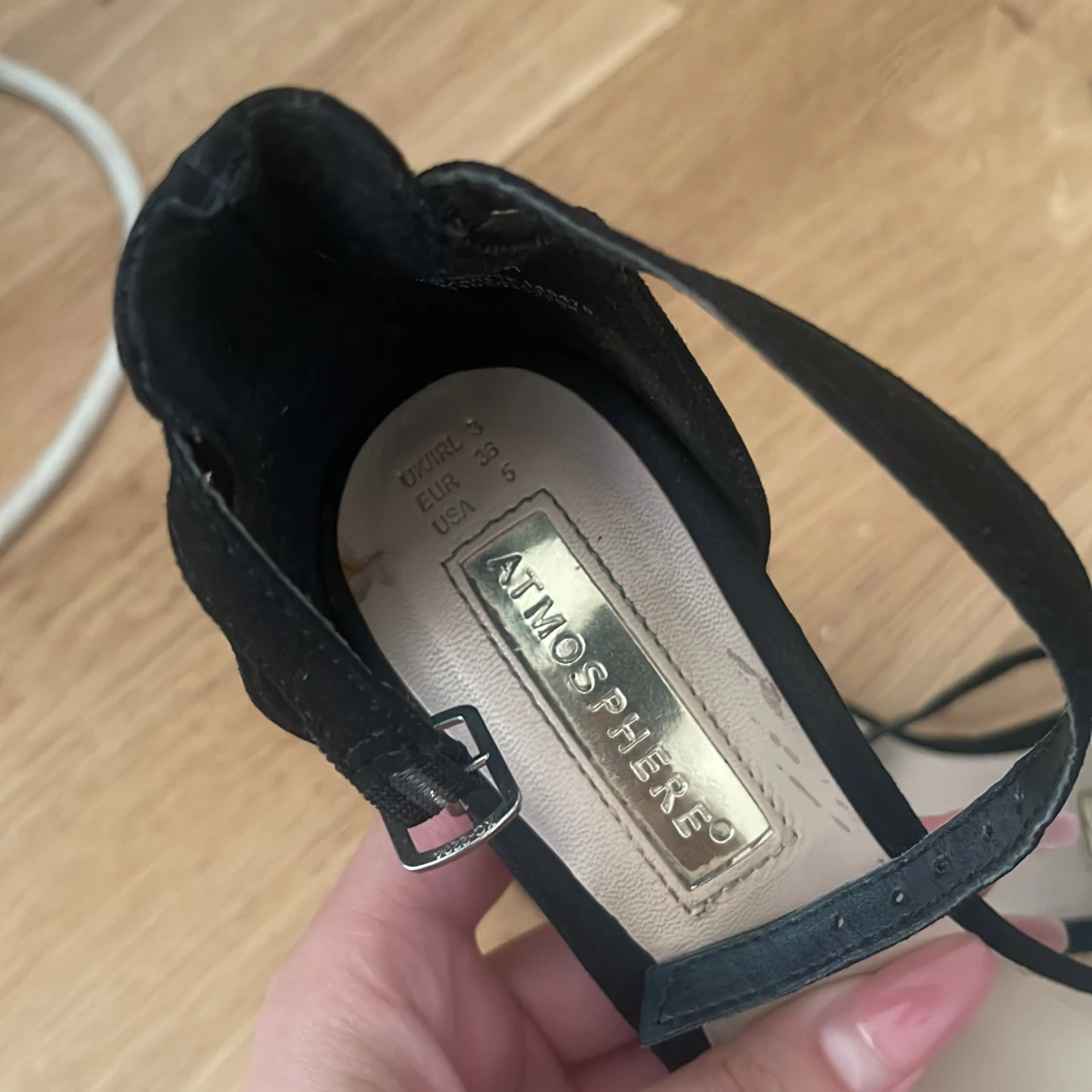 Svarta klackpumps från Atmosphere - 2