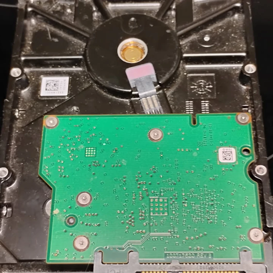 2 st hårddiskar på 2000gb - 2