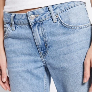 Bootcut jeans - Bootcut baggy jeans från lager 157, oanvända 
