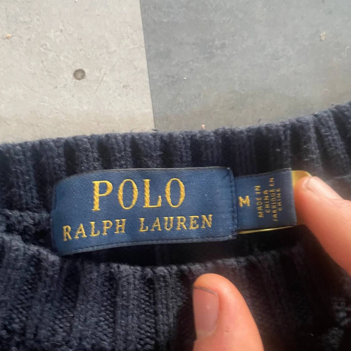 Mörkblå stickad tröja från Polo Ralph Lauren - 2