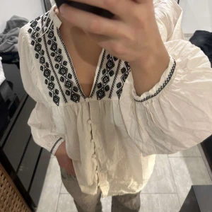 ZARA skjorte  - Fejler intet i god stand