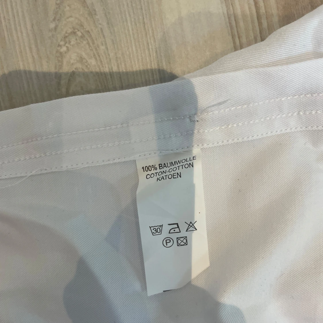 Vit skjorta från Tommy Hilfiger - 4